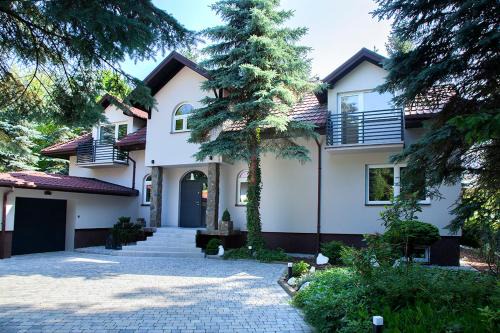 Leśny apartament z ogrodem