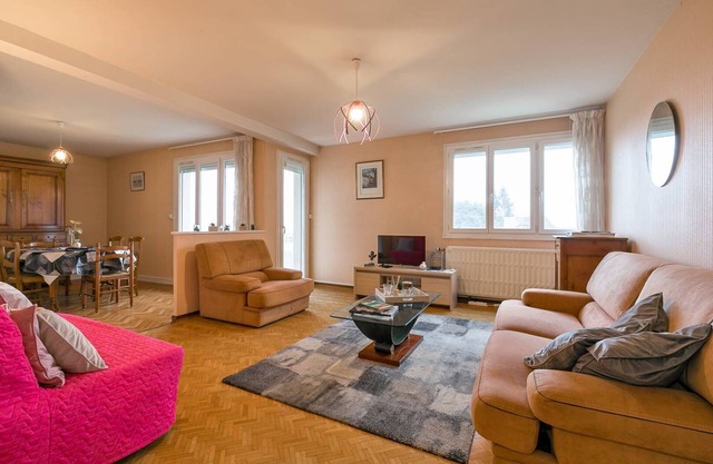 le 4 Saisons -Appartement 2 chambres avec balcon - SR Loc
