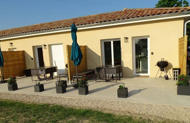 Le Bouchon, Studio Proche de Tournus