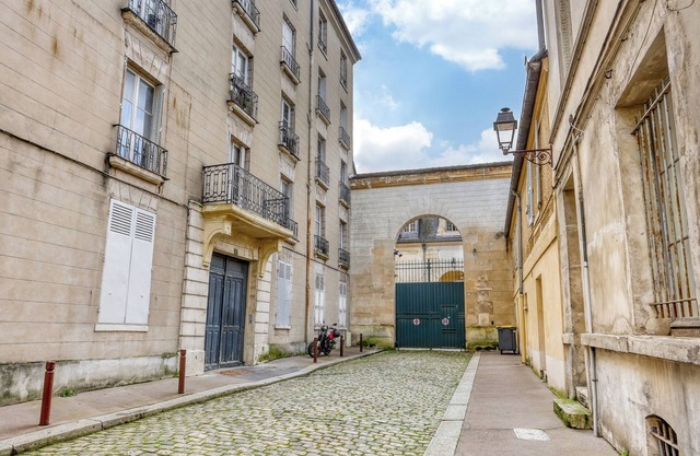 Le Chat Botté - Versailles