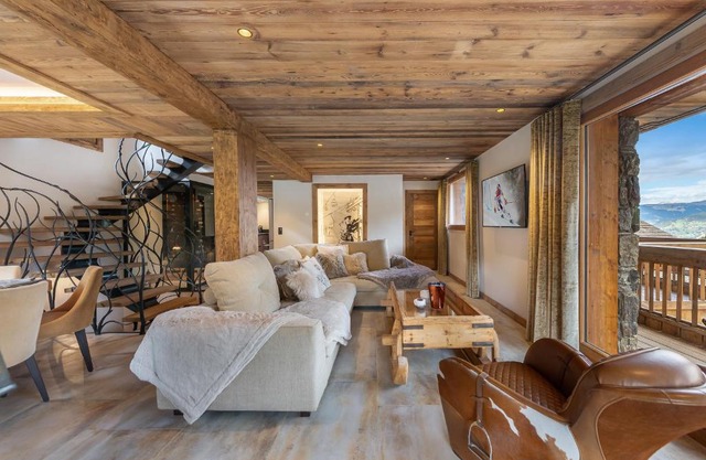 Le Cheval Blanc Luxe, skis aux pieds, jacuzzi, hammam, salle de cinéma