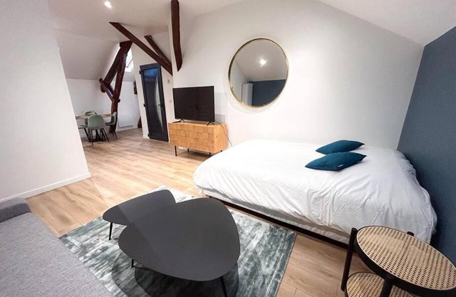 Le Cocoon Choisy-le-Roi - Wifi, Parking Gratuit, RER C