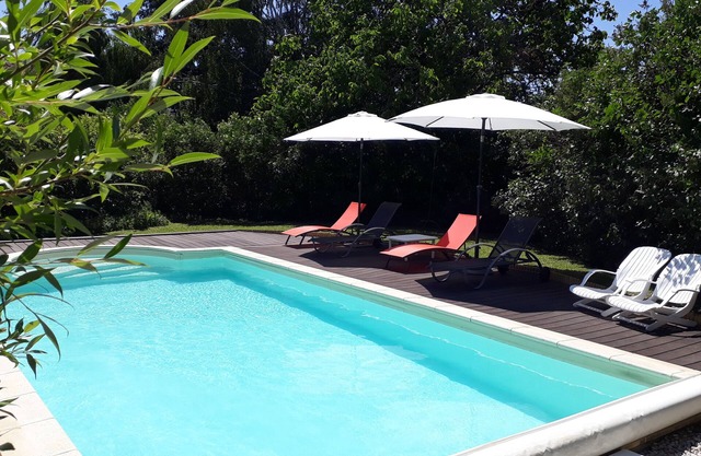 "Le Colibri" Authentique maison Franc-comtoise en pierre - Piscine privative