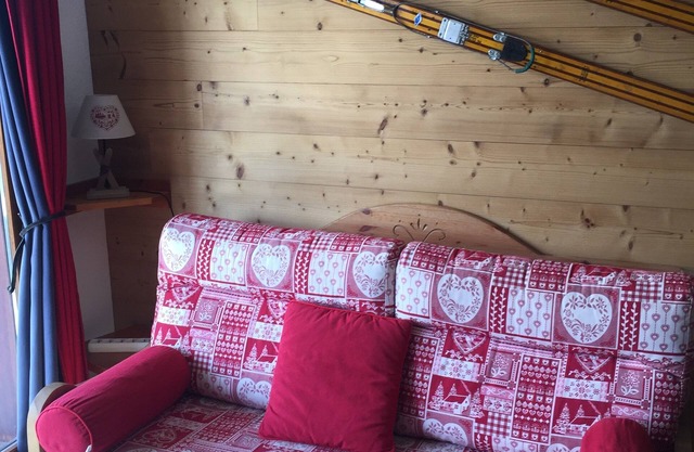 Le corbier beautiful apartment 6 people at the foot of the slopes