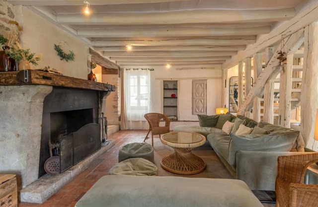 Le Cottage de Chitenay - heated swimming pool and jacuzzi