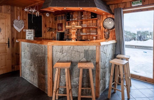 Le Dahu - 8-kamer chalet + sauna & bar 14 personen