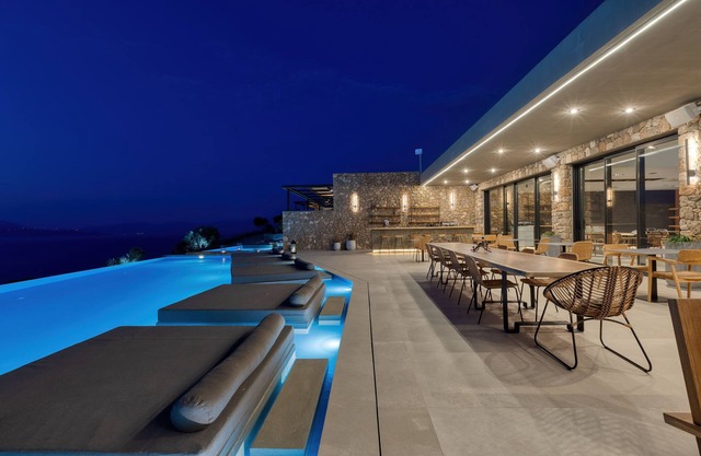 Le Grand Bleu Resort