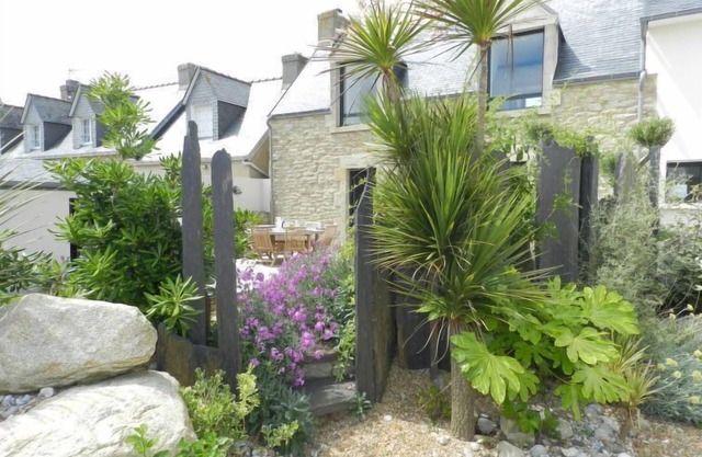 Le Ménez by Interhome