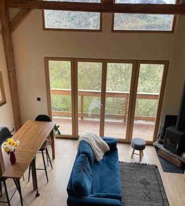 Le Mirador chalet Seytroux, big views 15 minutes from Morzine
