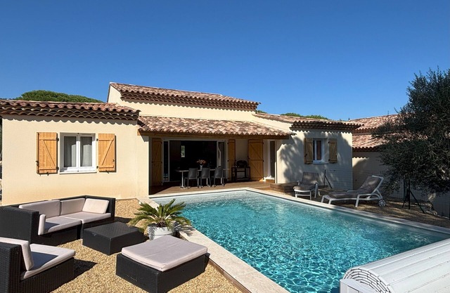 Le Plan de la Tour - Air-conditioned villa for 6 people, with private pool