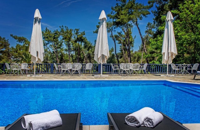 Leandros Hotel