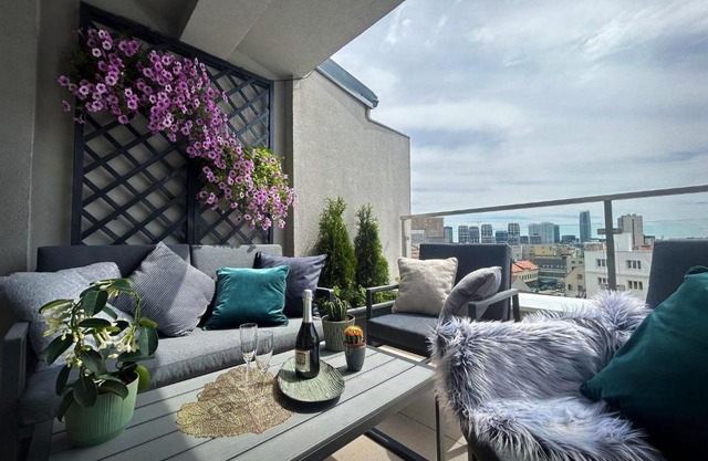 LEO Apartment FREE PARKING - President Palace