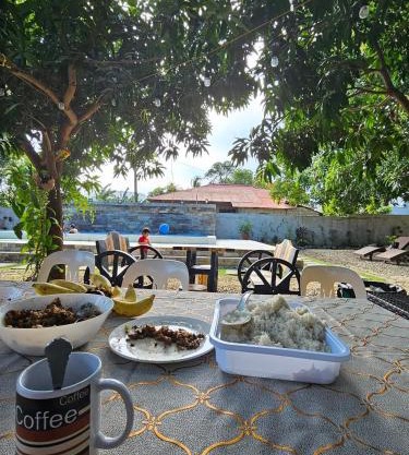 Leopoldo's Kampsite and Sports Cafe