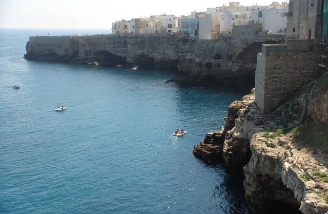 'LERALORA' VILLA IN THE COUNTRYSIDE WITH POOL GARDEN AND PATIO NEAR THE SEA