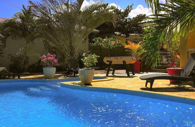 Les 3 Soleils furnished with tourism 4 * jacuzzi and swimming pool