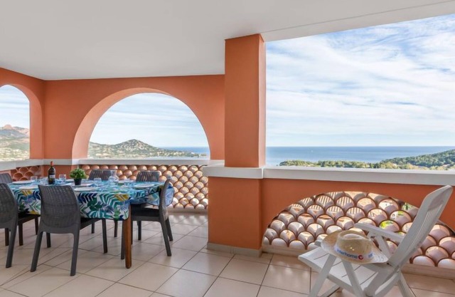 Les Bastides (I4143) by Interhome