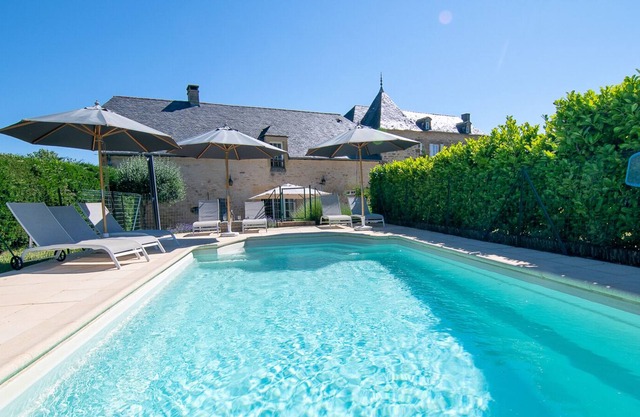 Les Charmes de Carlucet-Beaux Reves 3 bed Villa with pool, near Sarlat, Dordogne