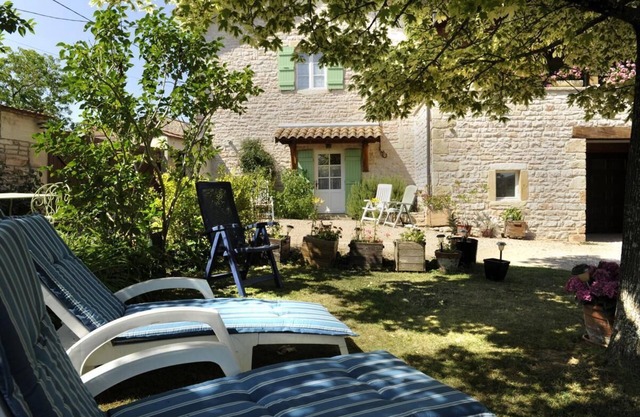 Les Charmes - Lugny - Gîte