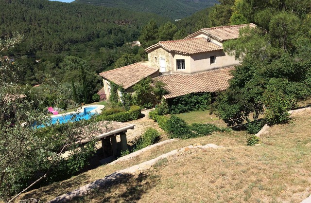 Les COURTINES magnificent MAS- 8pers-Piscine-Calme et Confort-CEVENNES-ARDECHE