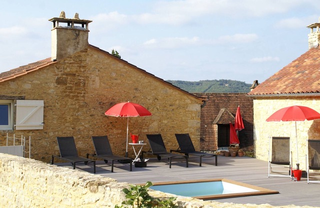 les Granges - Within walking distance of village