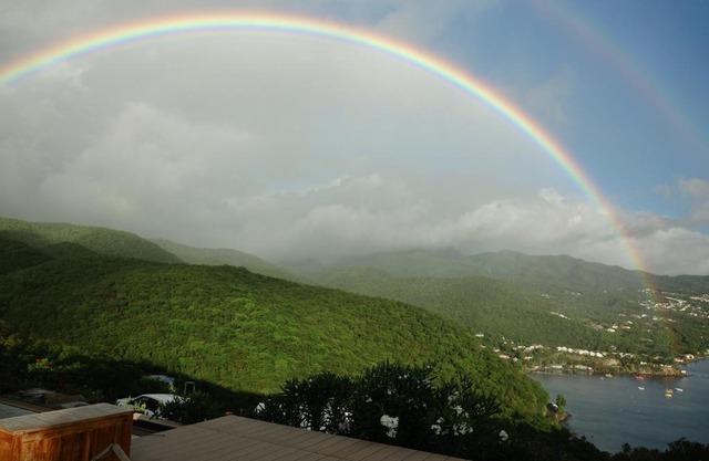 LES HAUTS DE LA BAIE