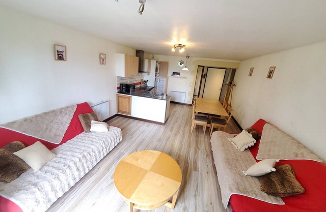 Les Jonquilles - Apartment for 8 people with garden and 3 bedrooms