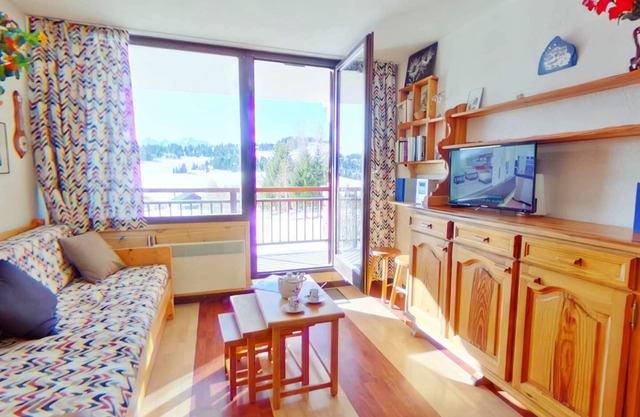 Les Saisies: 1-bedroom apartment for 4, central location