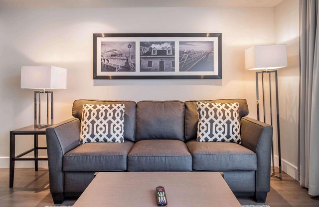 Les Suites Victoria, an Ascend Collection Hotel