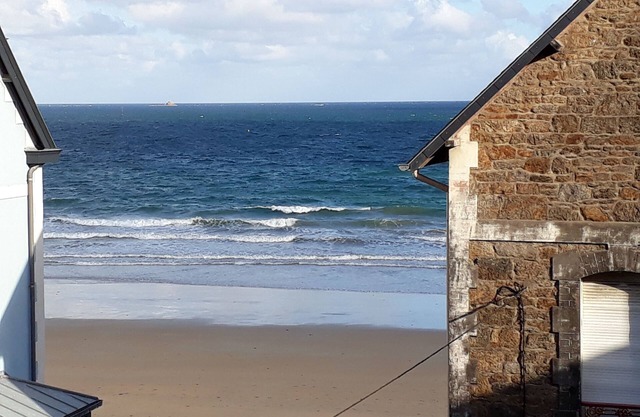 Les Vigies - vue sur mer Sillon