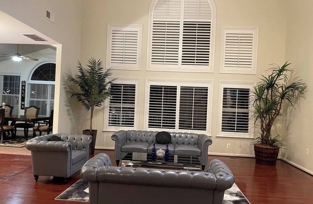 Lex Holmes Luxury House