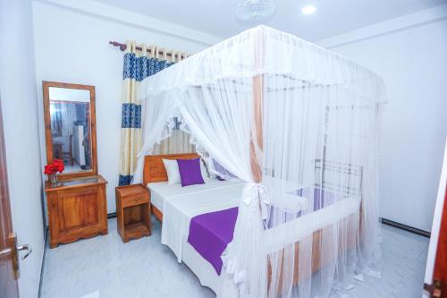 Life House Unawatuna