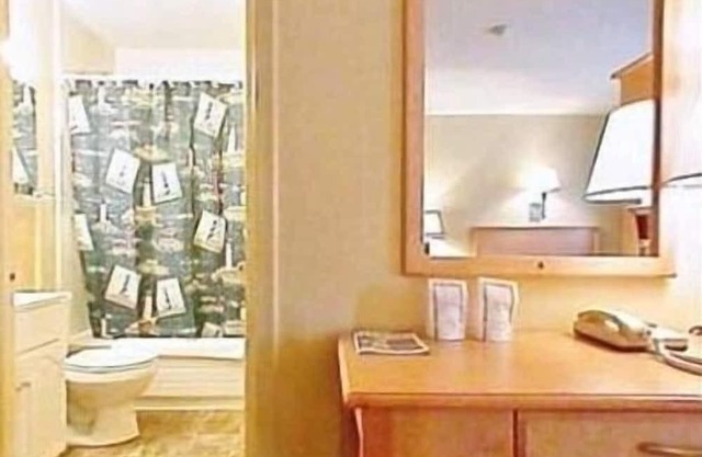 Lighthouse Inn Motel