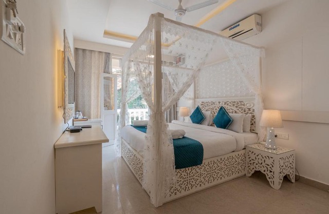 Lillywoods Zac Beach Resort, Calangute