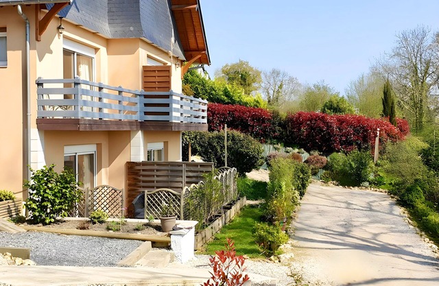 LINA House Up to 14 people - 5 bedrooms - 3500m2 enclosed garden