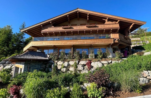 Lions Lodge - apartment/apartment, separate toilet and bath/shower