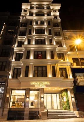 Lions Royal Hotel
