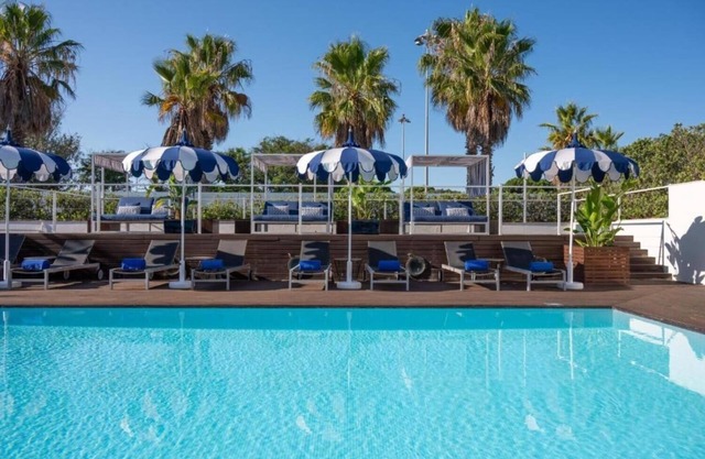 Lisbon Hotel | Junior Suite | Spacious Comfort Near Sights