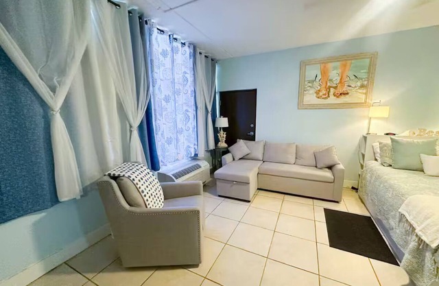 Little Harbor Resort Condo Ruskin, Fl