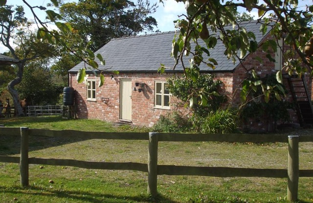 Little Pentre Barn with cozy logburner