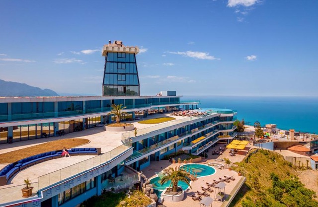Litz Resort