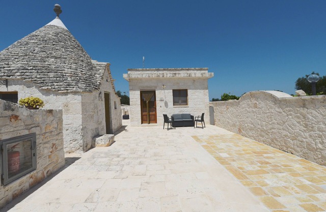 Live a peaceful experience in the "Garden of Europe" of Puglia