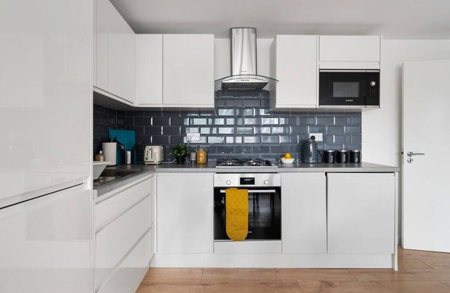 Livestay Modern One Bed Apartment in Aylesbury2