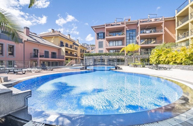 Living Funchal by Madeira Sun Travel