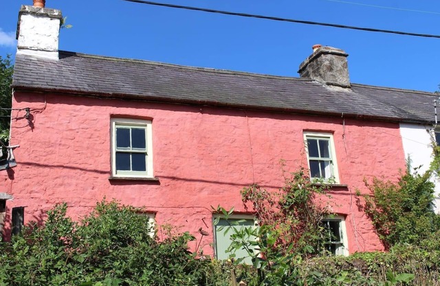 Llandovery - Cottage - Sleeps 4 - Pet Friendly