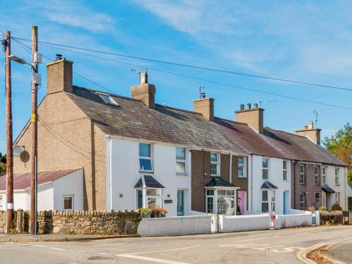 Llwyndre