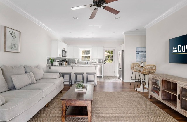 Loco Bungalow! | Shem Creek Neighborhood