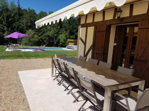 Lodge 9 chambres avec piscine chauffée, étang & activités au cœur de la Sologne - FR-1-491-384
