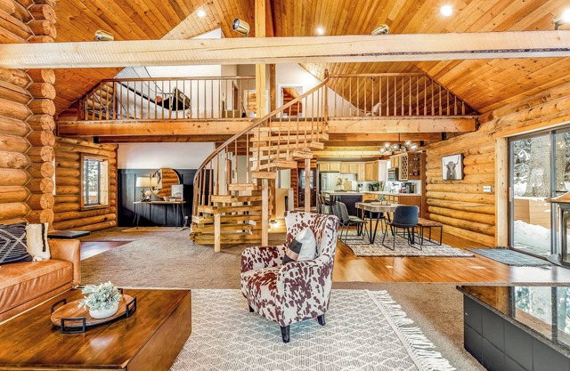 Lodge at Summit Park near Woodward