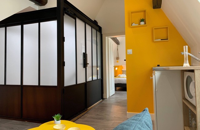 Loft-Exclusive-Private Bathroom-Landmark view-Dern