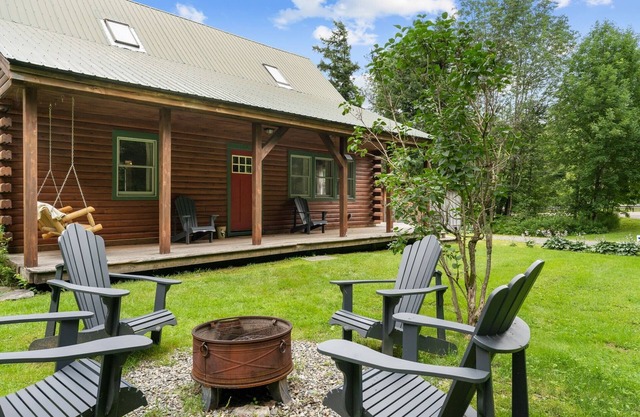 Log Cabin - Dog Friendly, Near Disc Golf & Hiking
